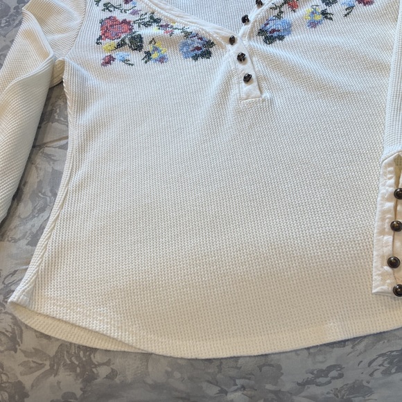 Pilcro Embroidered Thermal Top - Picture 10 of 16